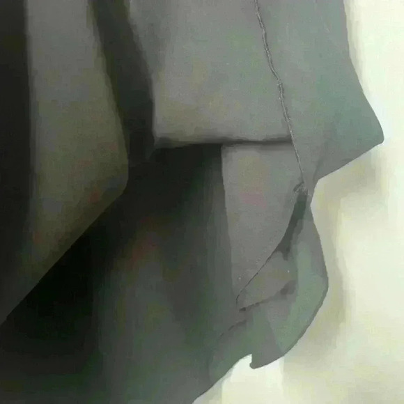 Wilfred Sebatier Black Sleeveless Flow Dress with Gold Zipper and Pockets - Picture 12 of 12